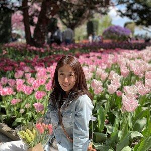 Meet your Posher, Yoojin